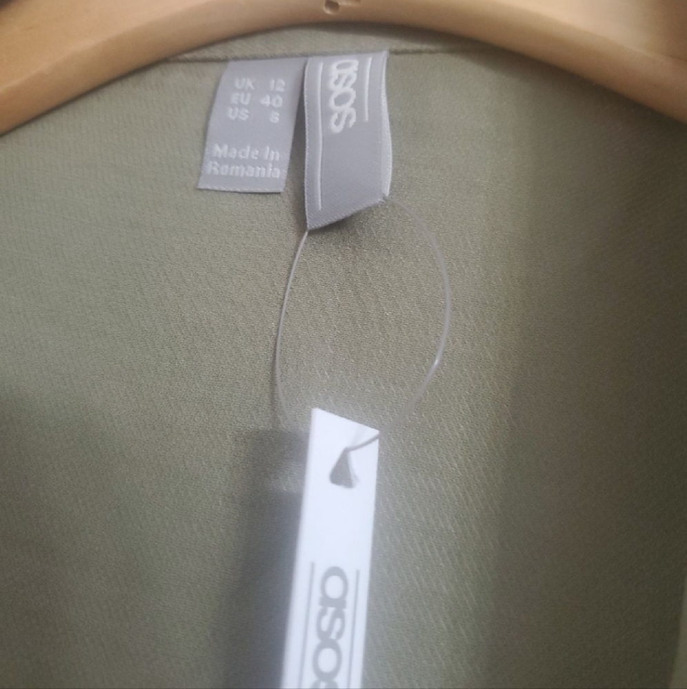 ASOS GREEN DRESS - Picture 3 of 3